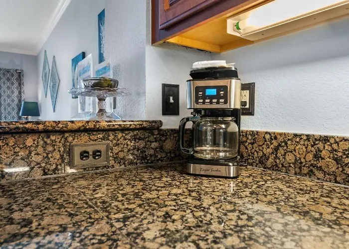Crystal Tower 505 By Youngs Suncoast Apartment *