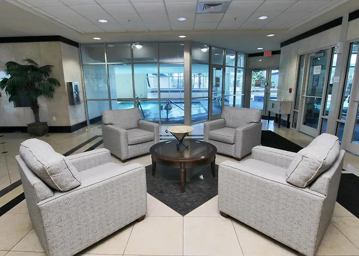 Apartment Crystal Tower 505 By Youngs Suncoast