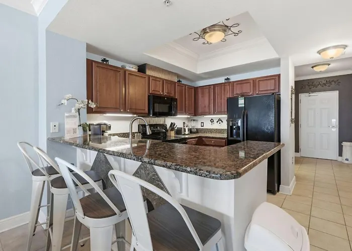 Apartment Crystal Tower 505 By Youngs Suncoast *